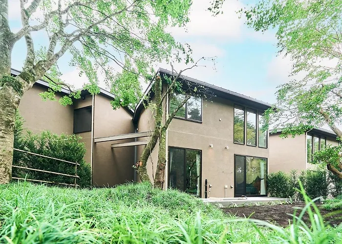 Rakuten Stay Villa Hakone Sengokuhara South Wing 104 Or 105 Bbq Terrace Pet Allowed Capacity Of 10 Persons